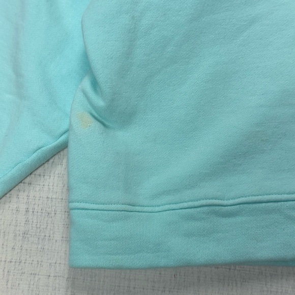 B.U.M Equipment crop top hoodie - Picture 4 of 6